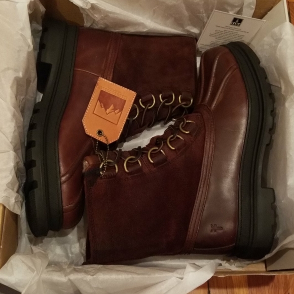 frye riley d ring boots